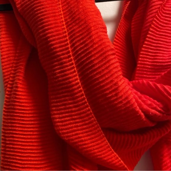 84 Long Red Ribbed Scarf - Picture 7 of 16